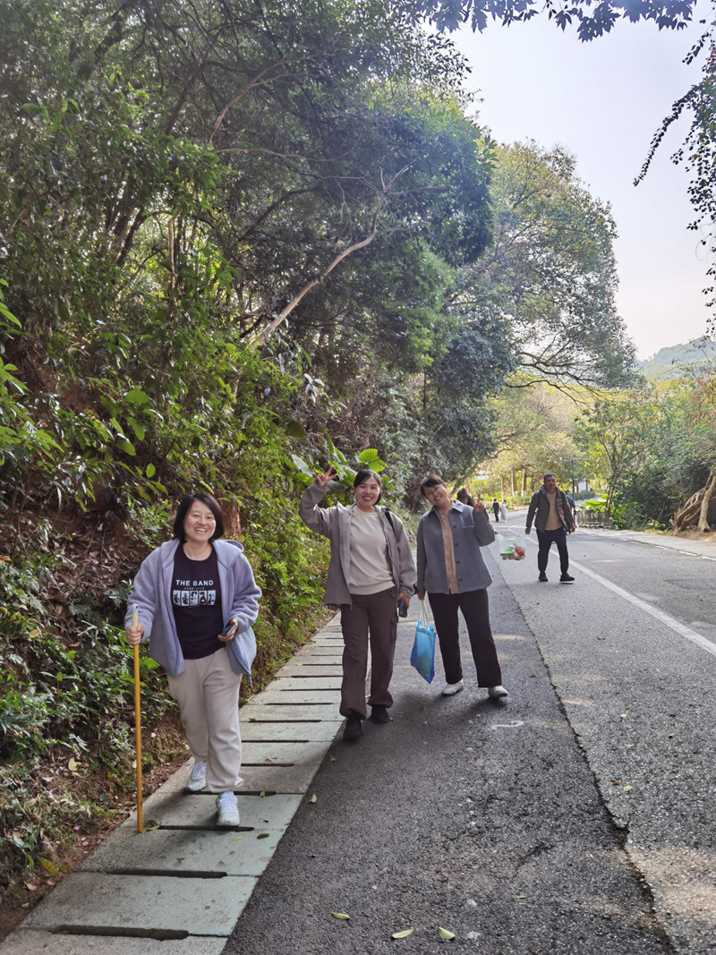 億天凈化丨開工大吉暨梧桐山登頂祈福活動圓滿結(jié)束